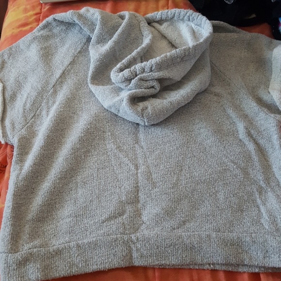 Short sleeve sweatshirt - Picture 2 of 3